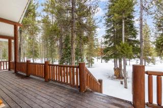 Paradise In The Pines-Hot Tub - 6