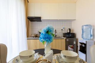 Executive studio near the Airport with free gym and pool - 1