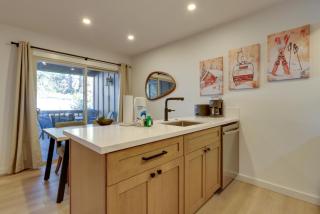Walk to Mammoth Village: Chic Mountain Suite 101 - 2