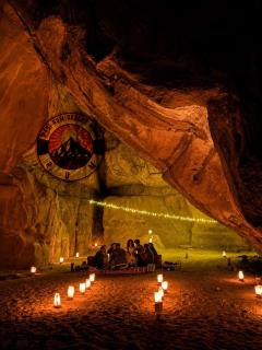 WADI RUM DESERt MOON - 5
