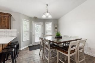 Family Falls Retreat-Sleeps 12 - 3
