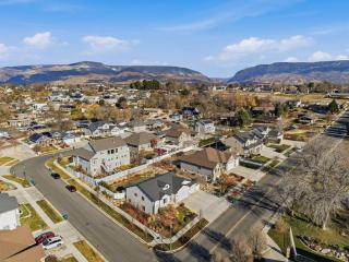 Wasatch Ridge Retreat-Yard - 6