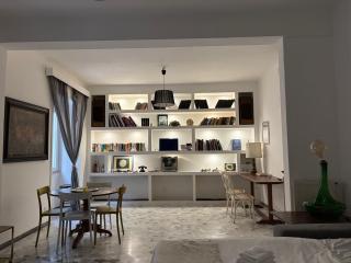 Divertiti nel cuore della Dolce Vita - 0