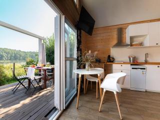 Scandinavian house overlooking the lake - 1
