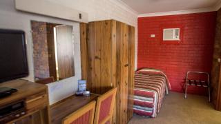 Arabella Motor Inn (formerly South Tweed Motor Inn) - 6