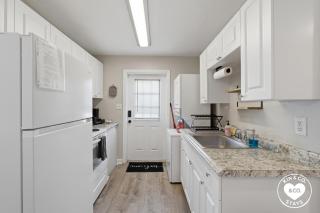 Amazing 2BR Queen 8mins SODO & 4mins ORMC - 2