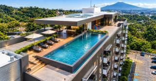 Apto Deluxe, 3 hab, piscina y rooftop en Escalón - 9