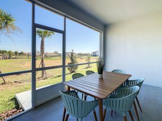 Amazing 2BR condo with 2 Clubhouses & Private Game Room - 7