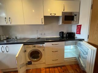 Modern Studio with King Street Views City Centre - 8