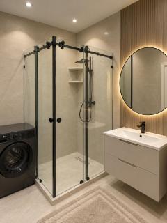 The Pyramid Luxury Apartment - 5