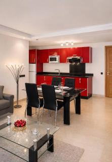 Elegant Apt with Terrace Racine Twin Center - 6