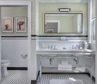 The Northport Hotel - 1
