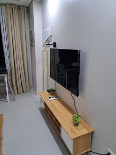 Ezeniel's Place at Horizons 101 Condominium - 5