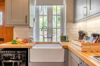 2 Bed in Whitby oc-w904 - 2
