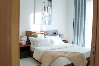 Premium 2-Bedroom Apartment with Pool & Gym , GB La Promenade - 8