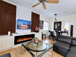 3BR close to YVR, Skytrain, Vancouver Downtown - 0