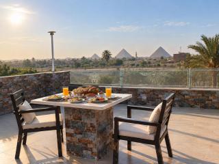 King pyramids Resort - 9