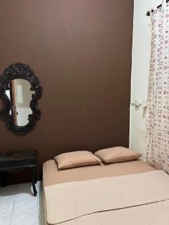 Rabani House - 15 Min to Mentawai Fast Ferry - Local Stay & Sumatra Experiences - 9