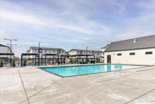 Countryside Cove-Pool - 9