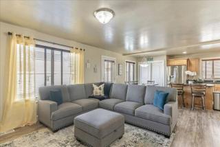Spacious Oasis-BBQ-Fire Pit - 8