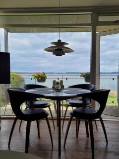Holiday Apartment With A View - 0