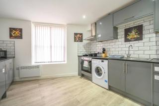 F2NG - Stylish Home in West Yorkshire - 8