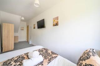 F2NG - Stylish Home in West Yorkshire - 4