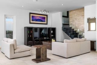 LUX 2BR Pool 5mins Beach Villa Ocean by Bocobay - 2