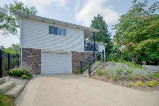 Luxurious Morgantown Retreat w/ Stunning Views! - 9