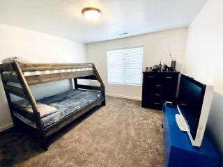 Lehi Retreat-Massage-BBQ - 1