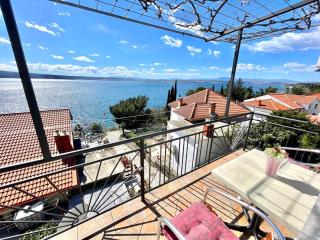 Apartments in Crikvenica 44015 - 2