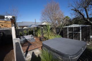 Bach On Daniel, Martinborough - 7