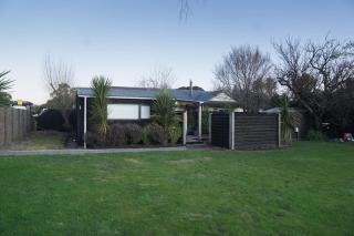 Bach On Daniel, Martinborough - 4
