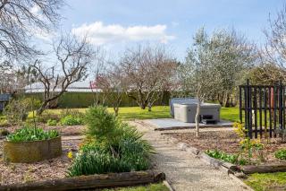 Cologne Cottage, Martinborough - 3