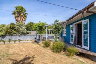 Little Blue Bach, Martinborough - 4