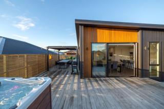 Luxe on Burgundy, Martinborough - 7