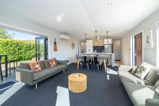 La Maison Noir, Martinborough - 1