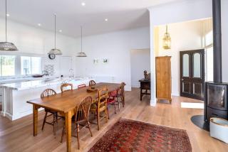 The White House, Martinborough - 2