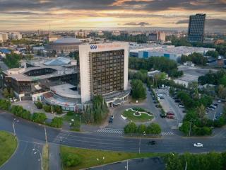 Pullman Bucharest World Trade Center - Bucarest - 9
