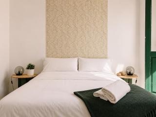 Maria Magdalena - Room 8 - 0