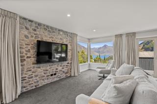 Alpine Lakeview Residence - 7