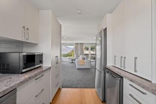 Alpine Lakeview Residence - 4