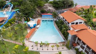 Whiterock Beach Resort - 8