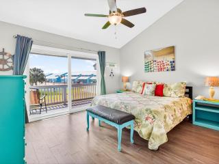 Bayfront Kontiki 705 - 6