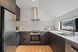 Central Queenstown Residence - 6