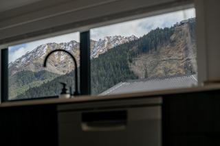 Central Queenstown Residence - 4