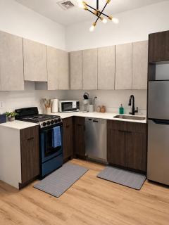 The Detroit Edit - Modern 1BR - 4