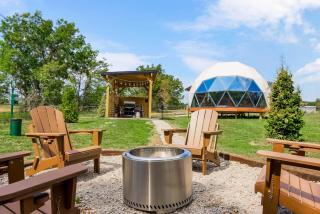 The Fur Seasons | Dog-Friendly Dome w/ Hot Tub - 0