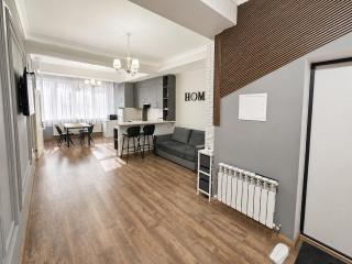 Sky house lux apartament - 0