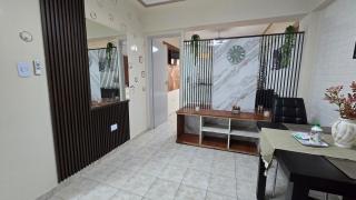 Hermoso Departamento Amoblado en Barrio Nottr - 0